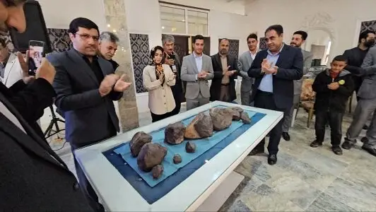 رونمایی از ارزشمندترین شهاب‌سنگ ایران در جشنواره‌ای که همه را شگفت‌زده کرد!