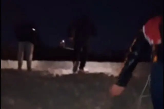 گذر دشوار خبرنگاران از مسیر عجیب یادگار امام برای بازگشت به خانه!