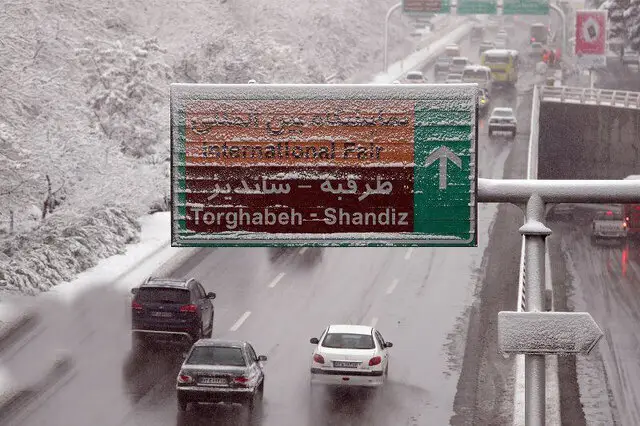 فرماندار: باغ ویلاها و رستوران‌های پرمصرف طرقبه شاندیز قطع می‌شود