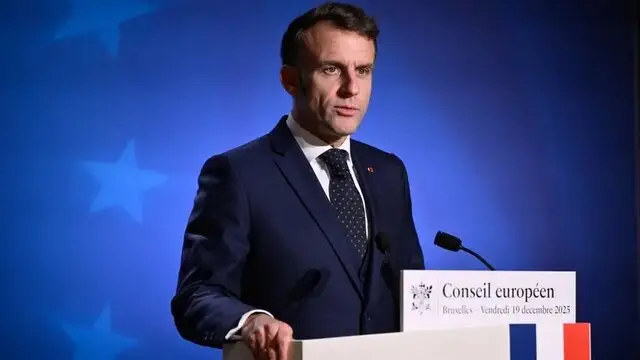 ماکرون پیشنهاد غافلگیرکننده برای ازسرگیری گفت‌وگو با پوتین: اروپا در آستانه تغییر راهبرد؟