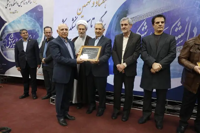 راز موفقیت دانشکده پزشکی شیراز؛ میراثی از علم، اخلاق و خدمت بی‌وقفه