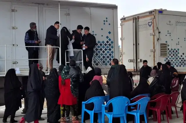 بیمارستان سیار برکت در مروست؛ ۳۰۰۰ خدمت رایگان پزشکی که جان مردم را نجات می‌دهد!