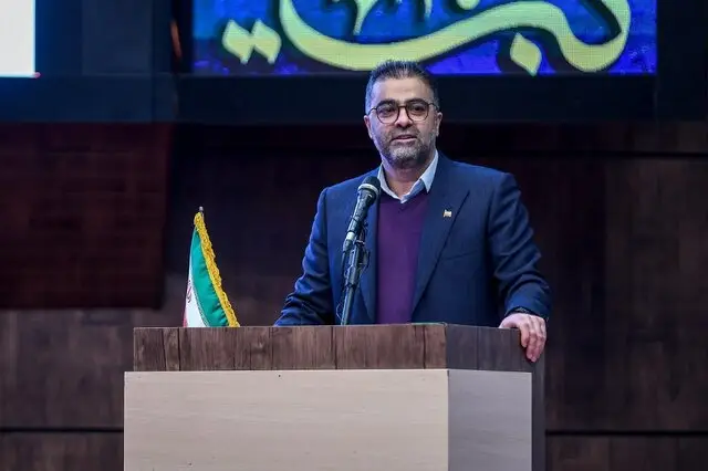 شبکه آزمایشگاهی کشور رکورد ۴ میلیون خدمت با گردش مالی ۲.۵ هزار میلیاردی را شکست!