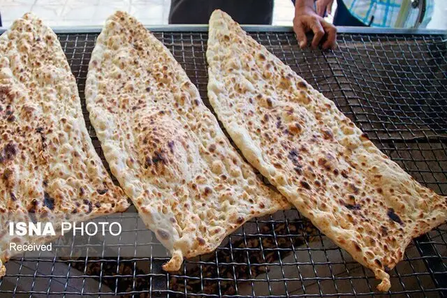 چرا نان کامل، قهرمان سلامت ایرانیان، هنوز جدی گرفته نمی‌شود؟