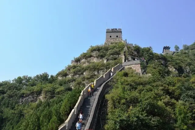 بورس تحصیلی «دیوار بزرگ چین» با حمایت یونسکو برای ۷۵ دانشجو در ۲۰۲۶ اعلام شد!