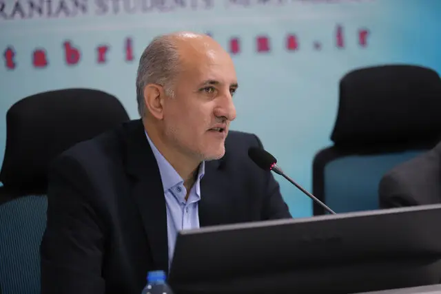 رقابت ادبی نفس‌گیر؛ اولین مسابقه ملی مشاعره دانشجویی در آذربایجان‌شرقی آغاز شد!