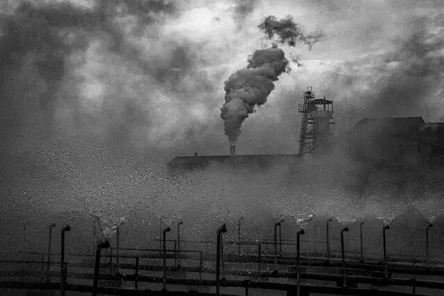 برگزاری اولین دوسالانه کانون عکس مشهد؛ مسیری آموزشی و تجربه‌گرا برای عکاسان جوان