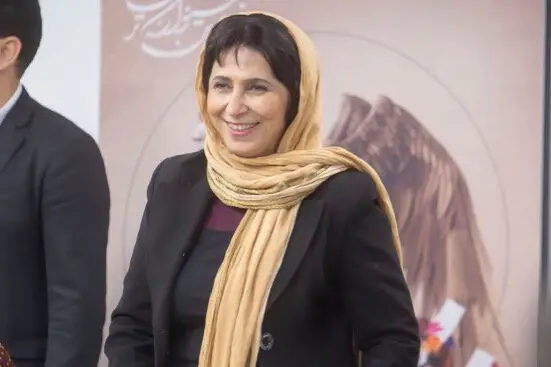 وقتی اجراگر و تماشاگر در تئاتر خیابانی همدیگر را نمی‌شناسند؛ راز ارتباط انسانی در فضای باز چیست؟