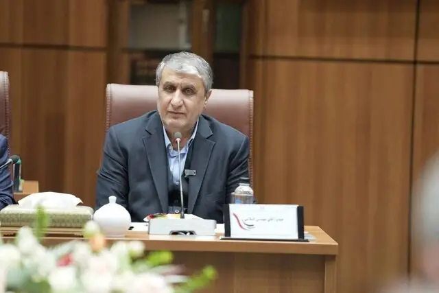 چرا باید دید ما به صنعت هسته‌ای کاملاً تغییر کند؟ نگاهی نو به نقشه راه انرژی اتمی ایران