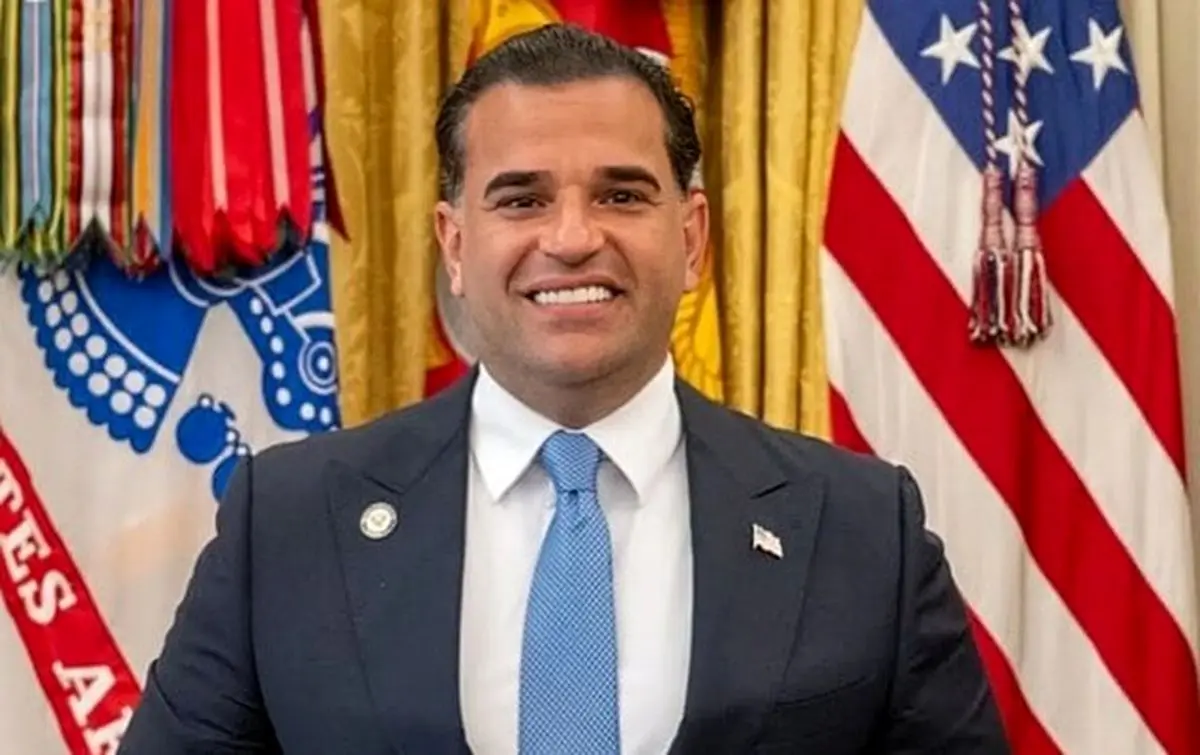 درخواست جنجالی فرستاده ویژه ترامپ: خلع سلاح کامل گروه‌های مقاومت عراق ضروری است!