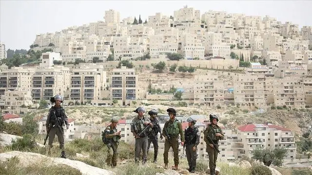 لندن به شدت ساخت ۱۹ شهرک صهیونیستی جدید در کرانه باختری را محکوم کرد