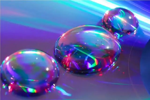 دانشمند ایرانی فناوری نوین بدون فلز برای جلوگیری ۹۹.۹۷ درصدی از تداخل سیگنال‌های بی‌سیم را ساخت!