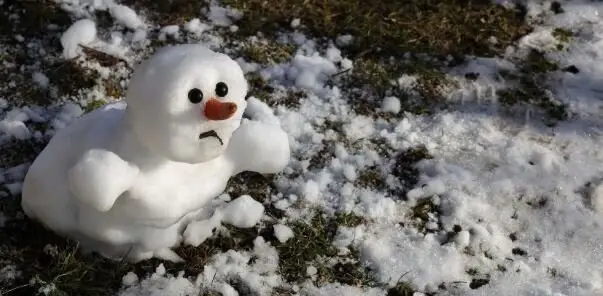 هوای همدان از امروز گرم‌تر می‌شود؛ بارش‌های پراکنده در راه است!