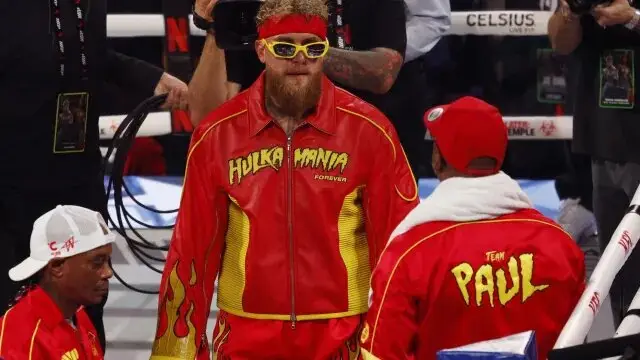 آنتونی جاشوا جیک پال را در رینگ به خاک و خون کشید؛ شکست فجیع و پول‌های سرسام‌آور!