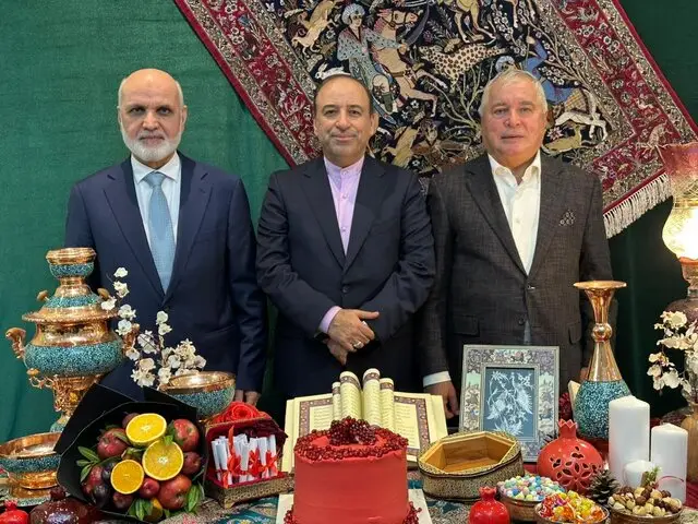 شبی به یاد ماندنی در کویت؛ سفرای فارسی‌زبان گرد هم آمدند تا رازهای شب یلدا را زنده کنند!