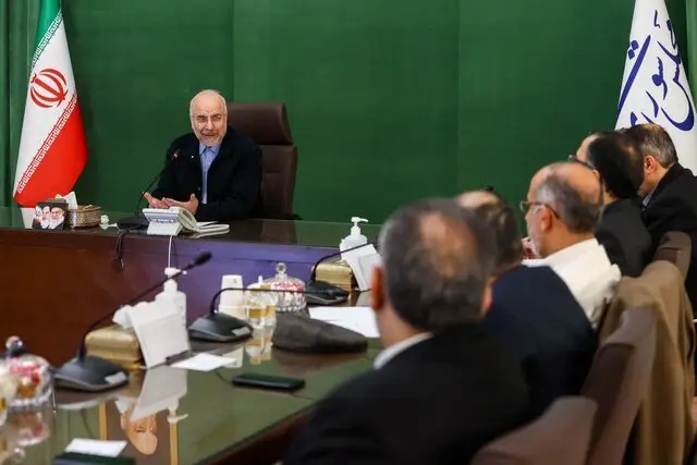 قالیباف: تحقق فوری اهداف برنامه هفتم، راه نجات مردم از مشکلات اقتصادی و اجتماعی