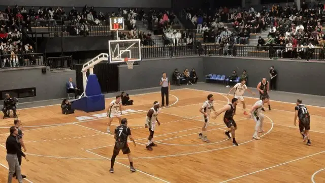 کام شیرین کاله مازندران مقابل شگفتی‌ساز لیگ برتر بسکتبال؛ ده پیروزی در خانه جشن گرفته شد!