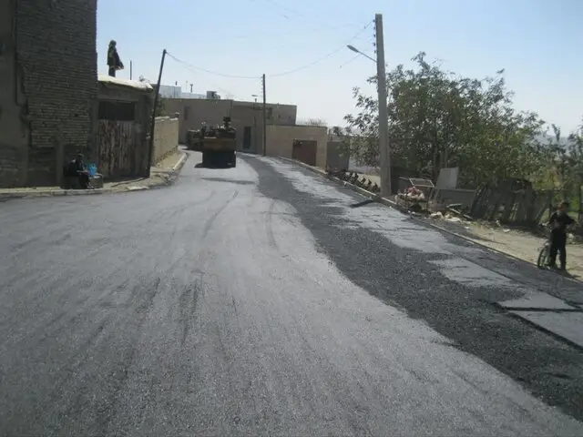 پیشرفت قابل توجه طرح هادی و بهسازی معابر روستایی ملایر