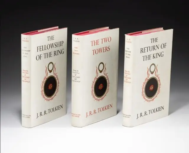 شکستن رکورد بی‌سابقه: کتاب‌های چاپ اول «ارباب حلقه‌ها» به قیمت نجومی فروخته شدند!