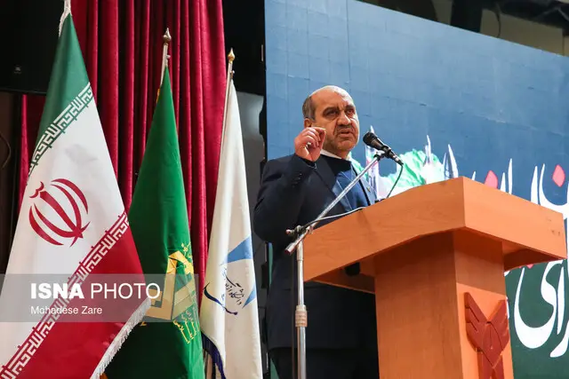 معاون تحقیقات و فناوری دانشگاه: سند تحول‌ و تعالی دانشگاه آزاد مسئله‌محور است