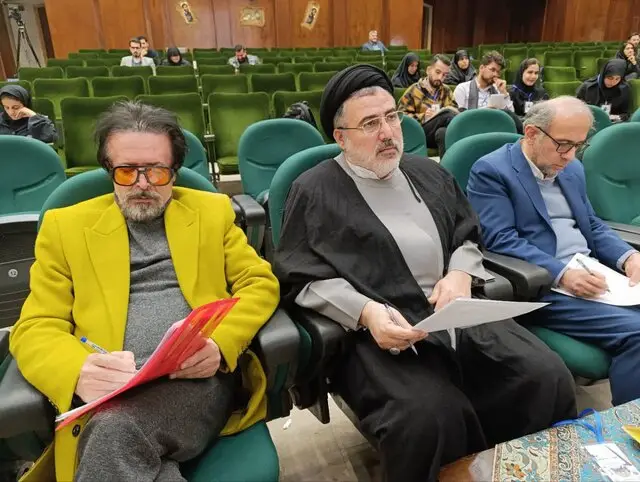 مناظره درباره تفاهم میان جامعه و مجریان قانون حجاب