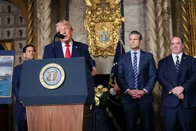 رئیس‌جمهور آمریکا ناوهای جنگی ناموجود «کلاس ترامپ» را معرفی کرد