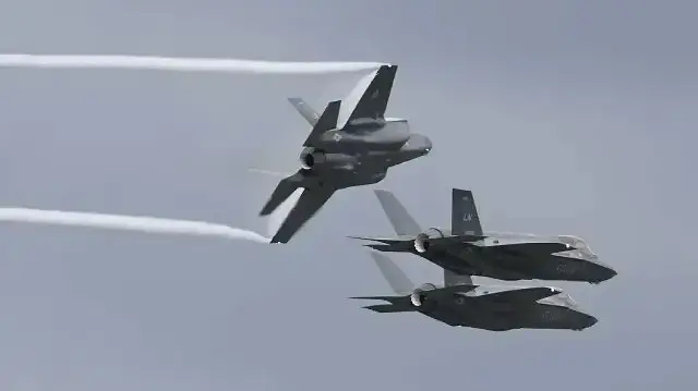 پنتاگون به لاکهید مارتین: چرا جت‌های اف-۳۵ فقط نیمی از سال آماده‌اند؟