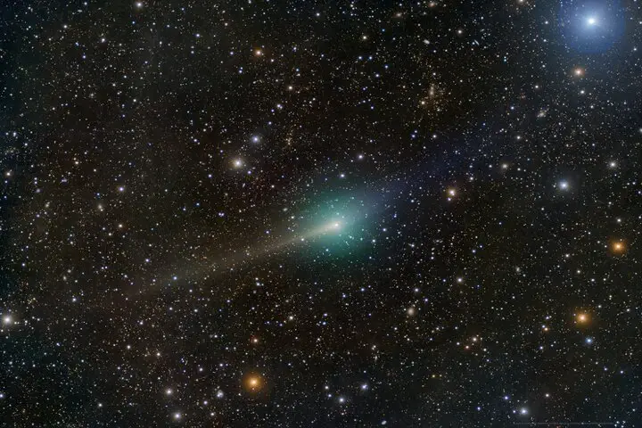 تصویر شگفت‌انگیز ناسا از مهمان میان‌ستاره‌ای که زمین را به آرامی کنار زد!