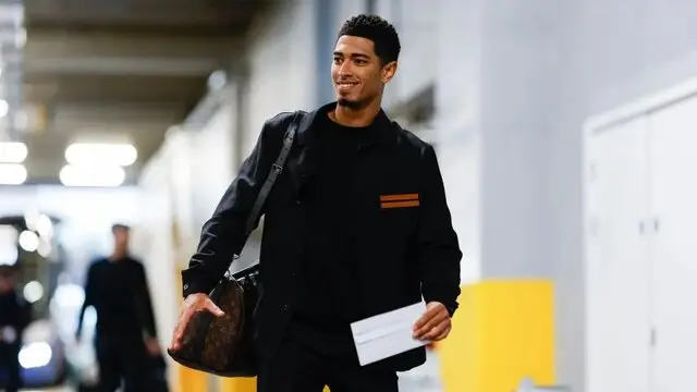 منچستر یونایتد رقم حیرت‌انگیز ۲۰۰ میلیون یورویی برای ستاره انگلیسی رئال مادرید پیشنهاد داد!