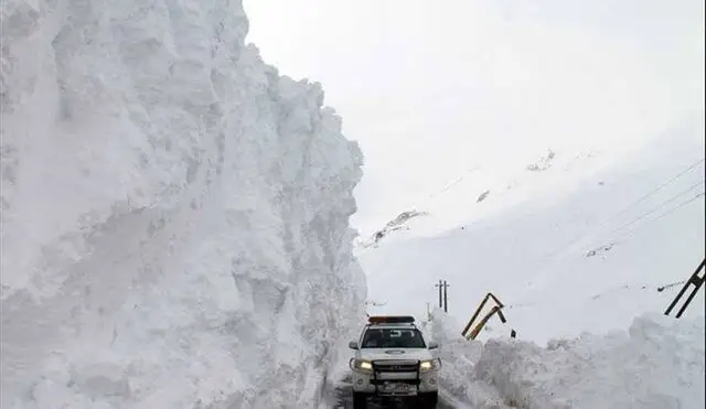 نجات معجزه‌آسای ۲ نفر پس از ریزش سهمگین بهمن در آلواتان سردشت