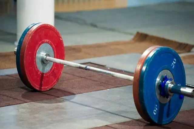 سوگل مرادی؛ ستاره کردستانی که به فینال بزرگ‌ترین جشنواره استعدادیابی وزنه‌برداری بانوان راه یافت