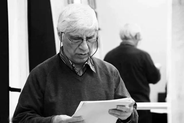 آخرین شب روی صحنه بهرام بیضایی در تهران؛ لحظه‌ای که هیچ‌کس فراموش نمی‌کند!