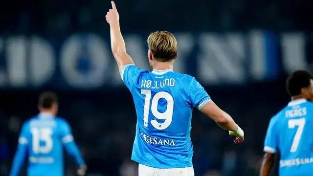 کریستین ویری: منچستریونایتد با از دست دادن هویلوند، یکی از ۵ مهاجم برتر جهان را از دست داد!