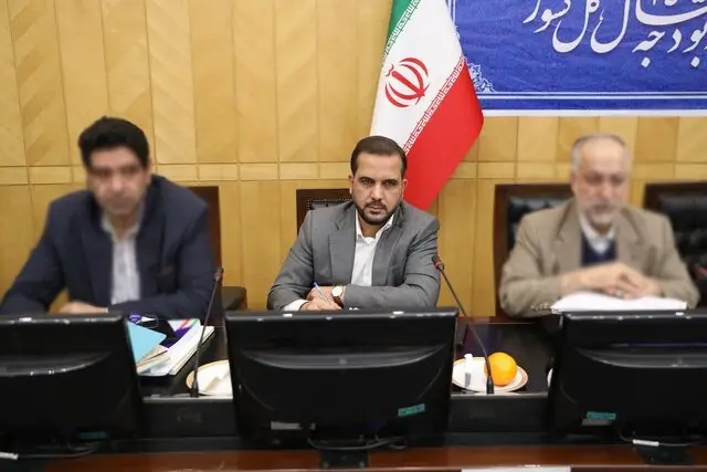 سخنگوی تلفیق: افزایش ۲۰ درصدی حقوق مردم را فقیرتر می‌کند!