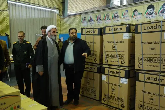 تمام دستگاه‌ها برای کاهش فشار اقتصادی بر مردم بویژه نیازمندان وظیفه دارند