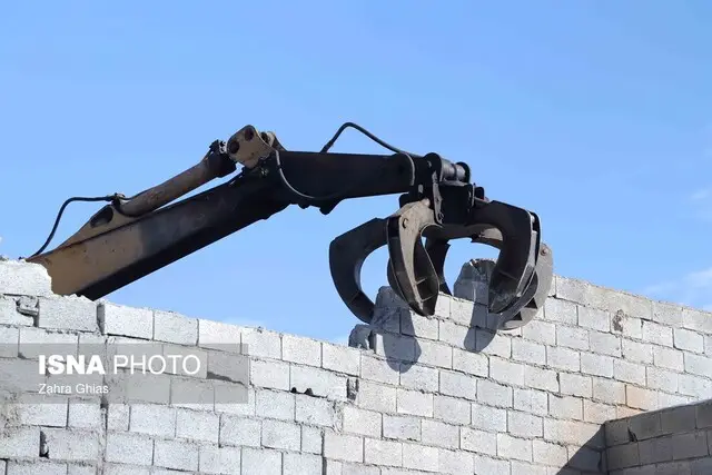 تشریح پروژه های شهرداری تبریز/ از خاکبرداری خیابان الوار تا احداث زمین چمن مصنوعی مایان