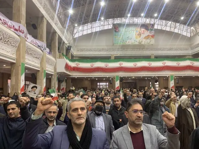 خروش مردم گرگان در گرامیداشت حماسه ۹ دی