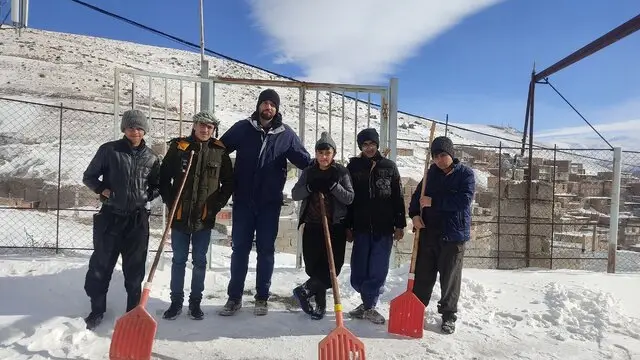 داستان معلمانی که حضورشان، گرم‌ترین اتفاق روزهای سرد و برفی زمستان است 