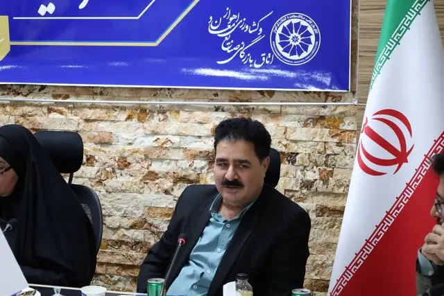 هزینههای تحمیلی و تناقضات قانونی مانع فعالیت معادن خوزستان است