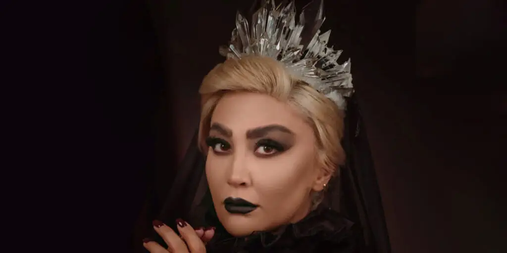 کت و شلوار جین مریم معصومی