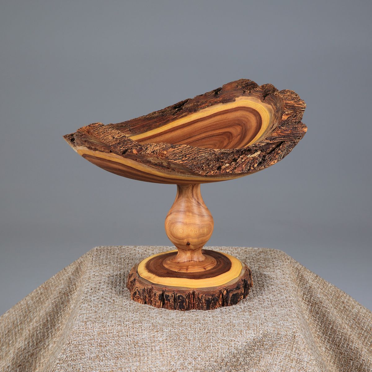 شکلات خوری چوبی