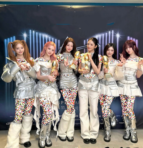 کرهایها در مراسم AAA