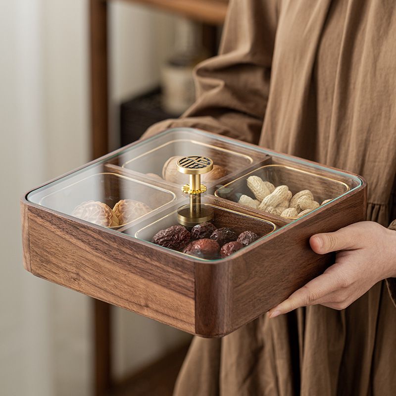 شکلات خوری چوبی