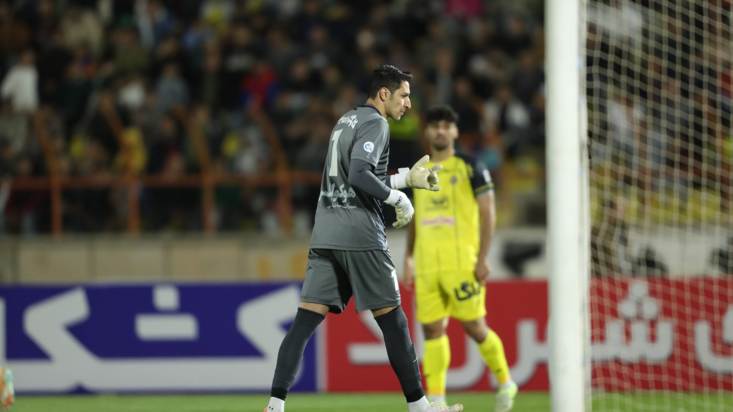 مصدومیت ناگهانی محمدرضا اخباری؛ آیا سفر رؤیایی به لس‌آنجلس به پایان رسید؟