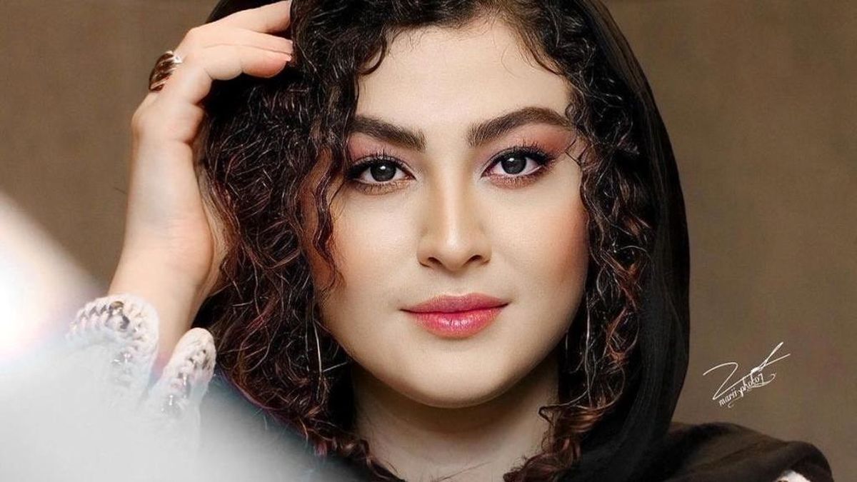 سلفی جذاب و جنجالی مریم مومن در ماشین عروس که همه را شوکه کرد!