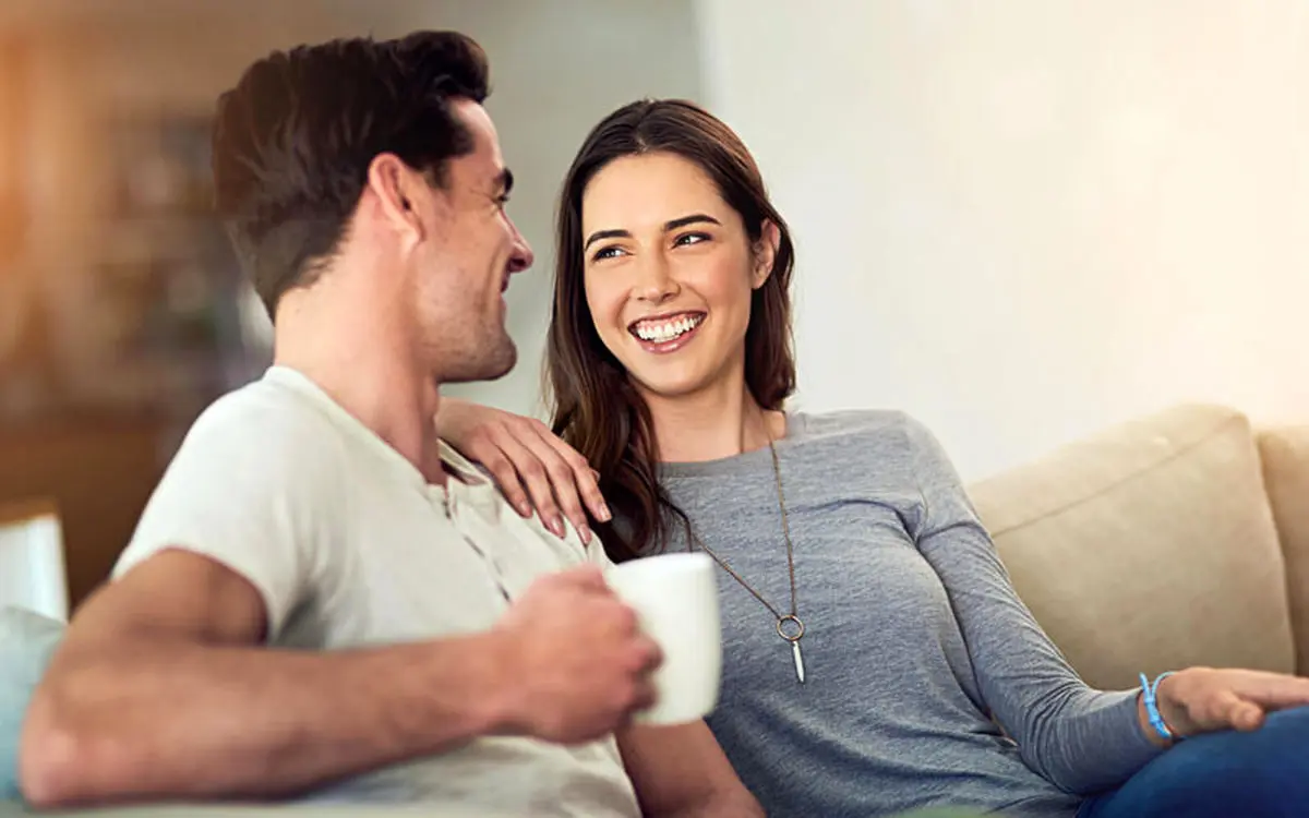 چرا عشق بعد از سال‌ها زندگی مشترک آرام می‌گیرد؟ رازهای حفظ شور و هیجان در رابطه