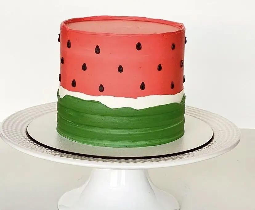 تزیین کیک شب یلدا برای مدرسه