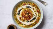 طرز تهیه آش رشته خوشمزه برای ۱۵ نفر با میزان دقیق مواد و راز جاافتادن بی‌نظیر