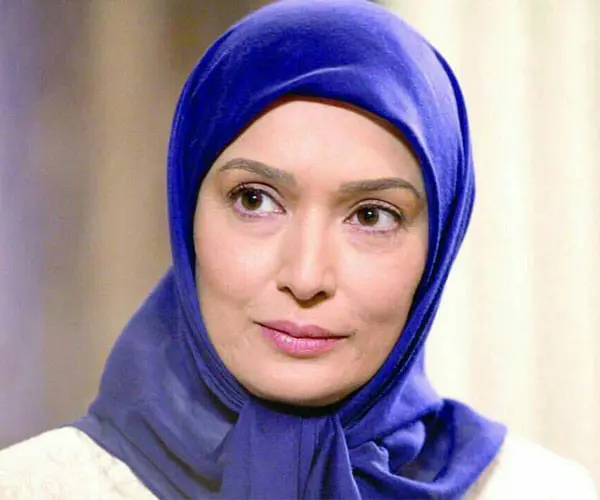 آتنه فقیه نصیری