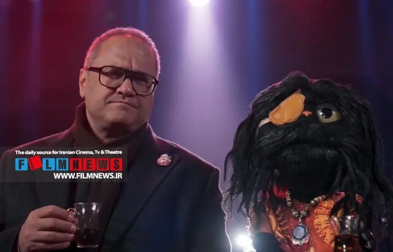 افتو در قسمت ایانی «کارناوال» رامبد را دزدید.